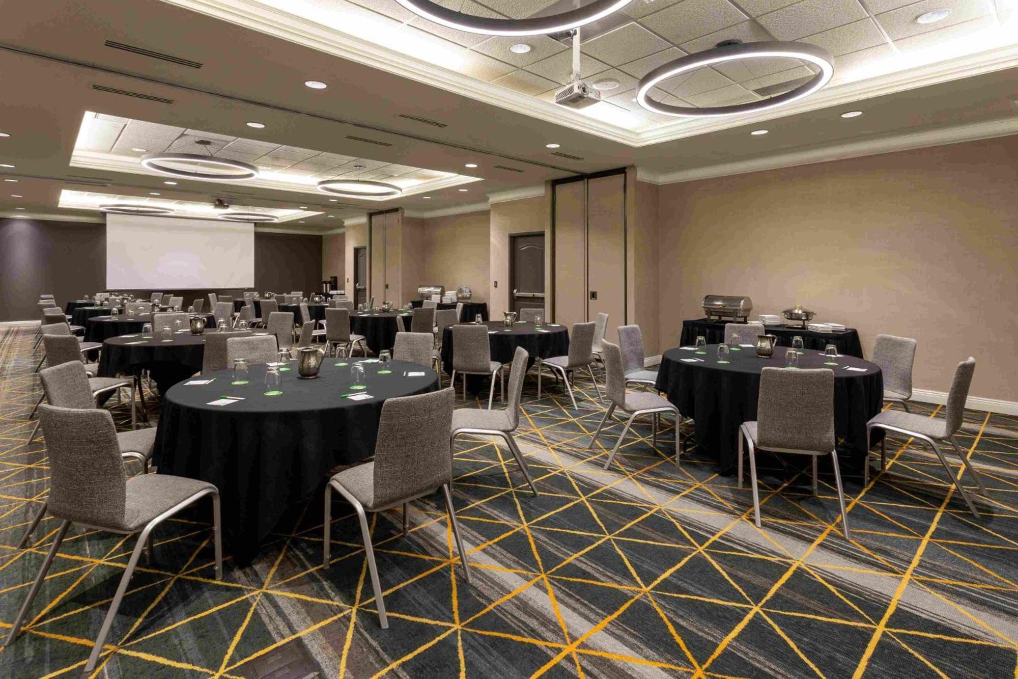 Toledo - I-80/90 By Ihg 3* Maumee