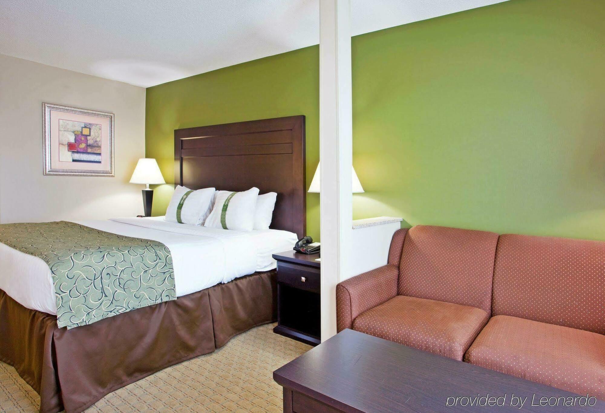 Toledo - I-80/90 By Ihg Hotel 3*
